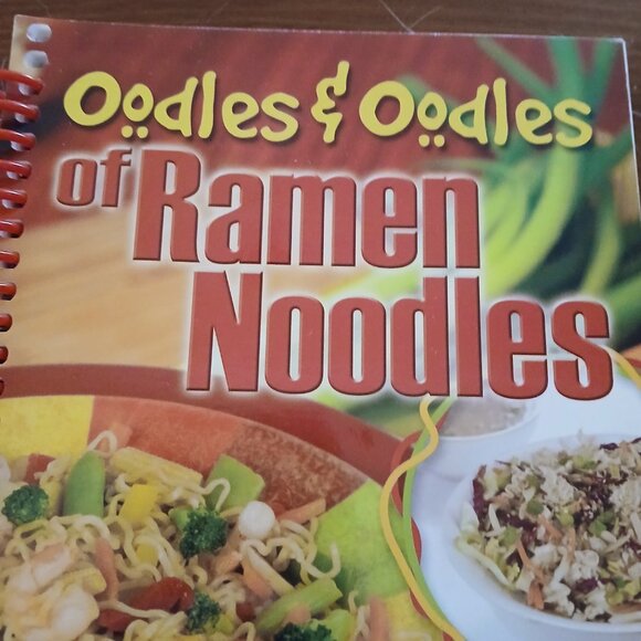 Oodles and Oodles of Ramen Noodles Recipe Book GUC - Picture 2 of 6